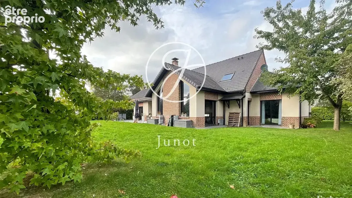 Photo Maison à Merignies au prix de 938 000€
