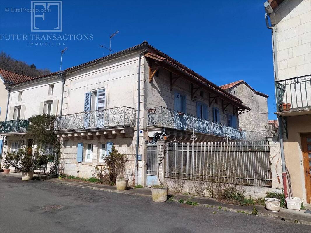 Maison à BRANTOME