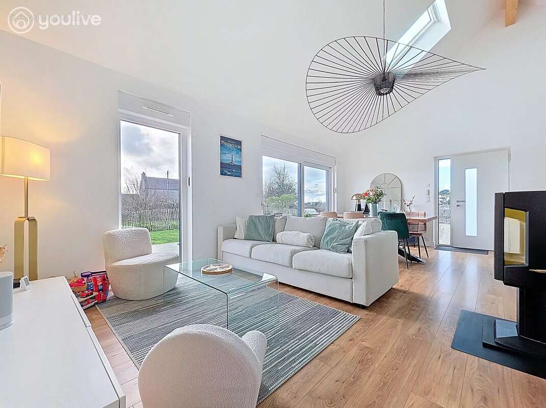 Maison à PLOUGUERNEAU