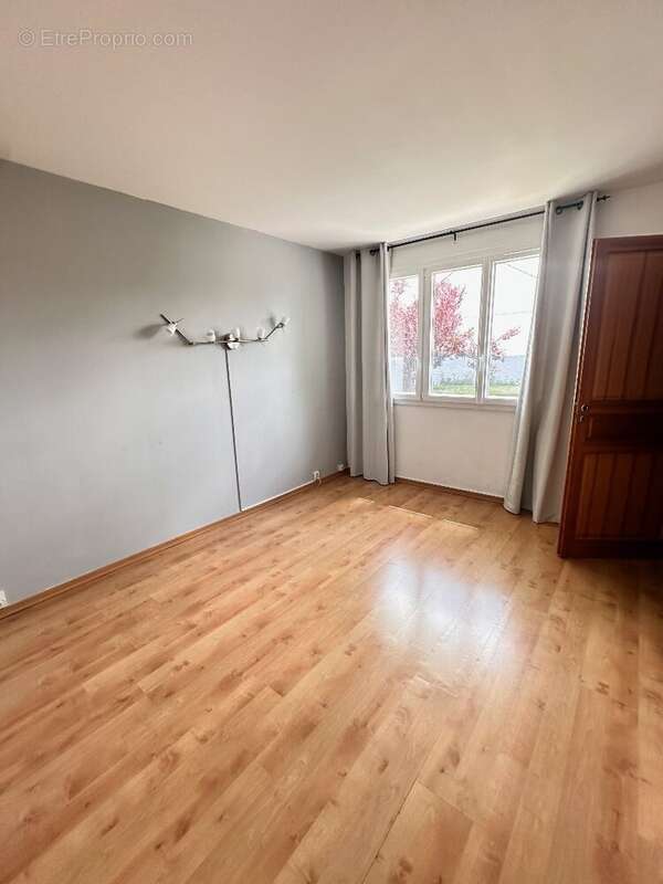 Maison à LES LOGES-EN-JOSAS