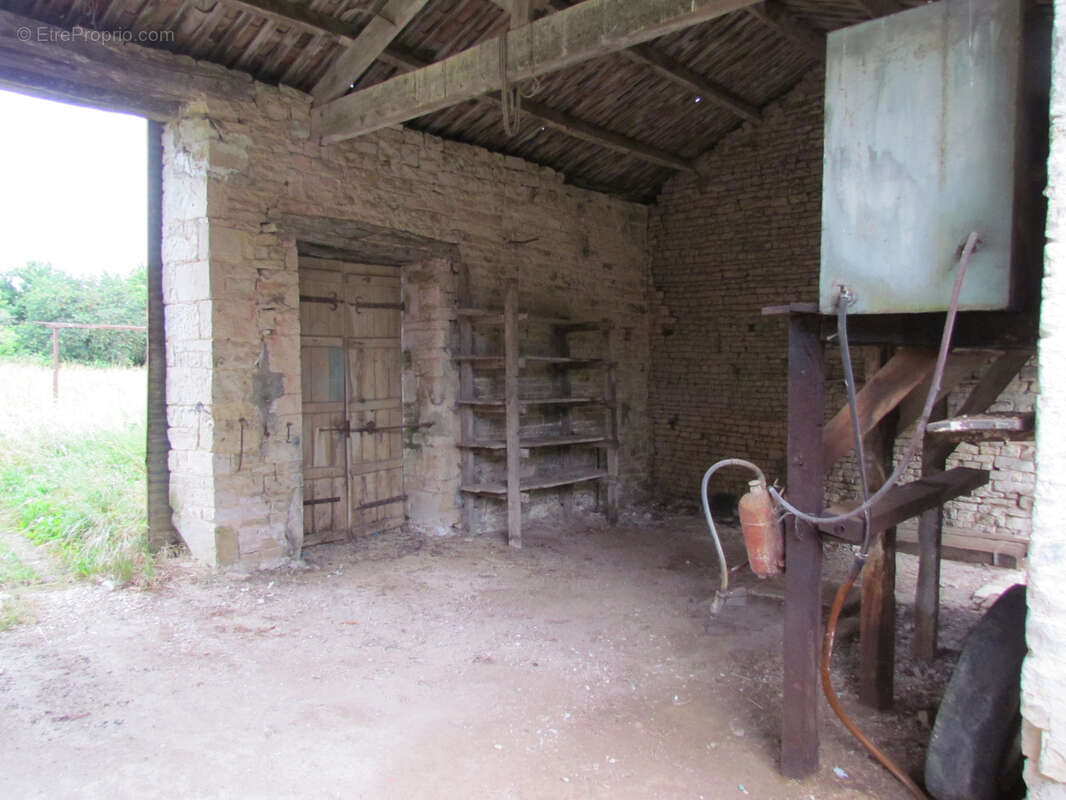 Maison à LONGRE