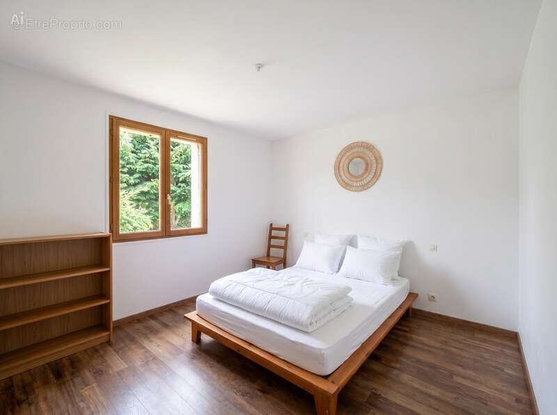 Longère en pierre – 150,76 m² – 6 pièces – 5 chambres – Terrain 6 345 m² – Dépendances – Hangar – Sous-sol complet - photo 13