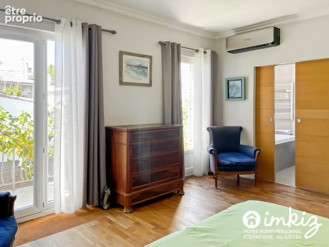 Belle maison en pierre, garage + piscine intérieur - photo 7