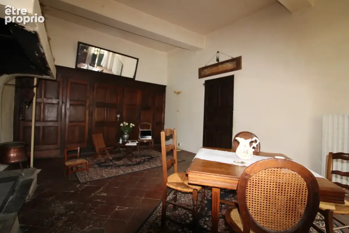 Maison de maitre 464 m2 + 150 m2 caves et garage.. - photo 34