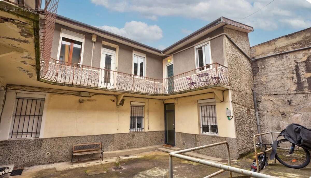 Appartement à VILLEURBANNE
