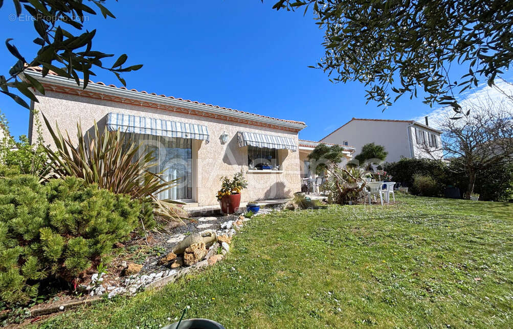 Maison à SAINT-PALAIS-SUR-MER