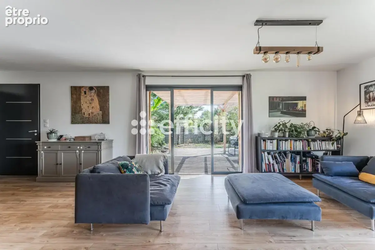 Maison 5 pièces 143 m² à vendre à Mios (33380) - photo 8