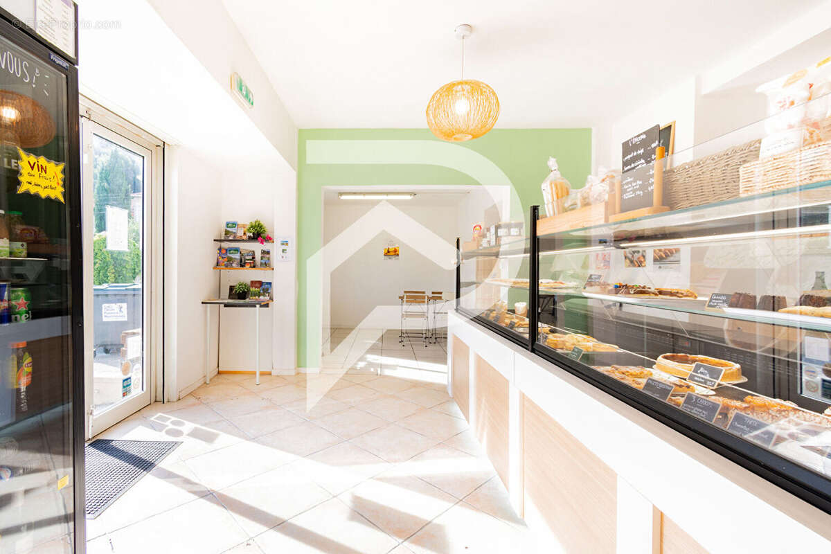 Commerce à OLLIOULES