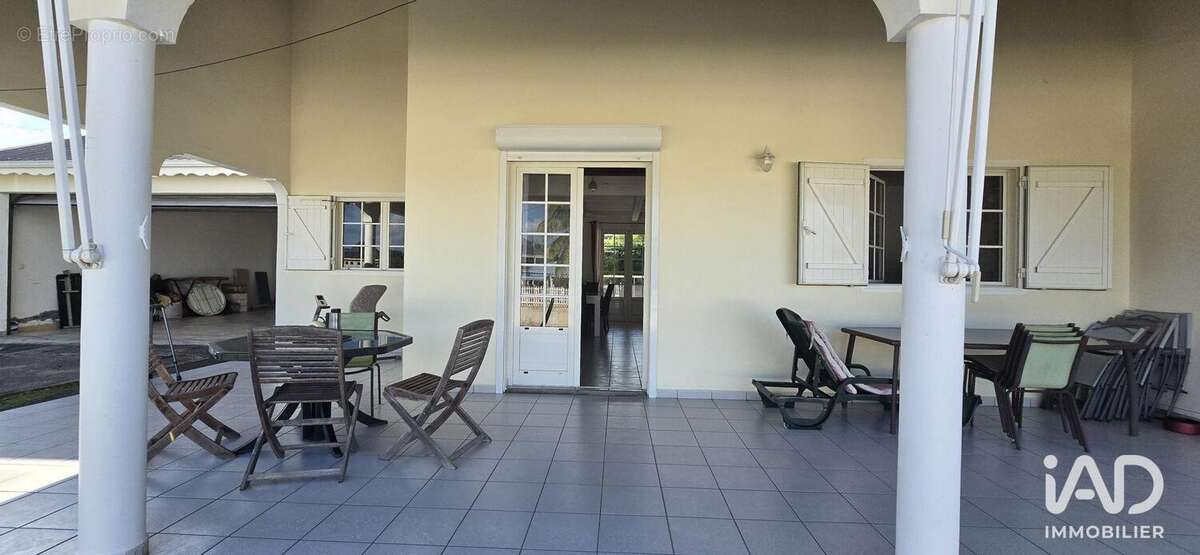 Photo 2 - Maison à LE MOULE