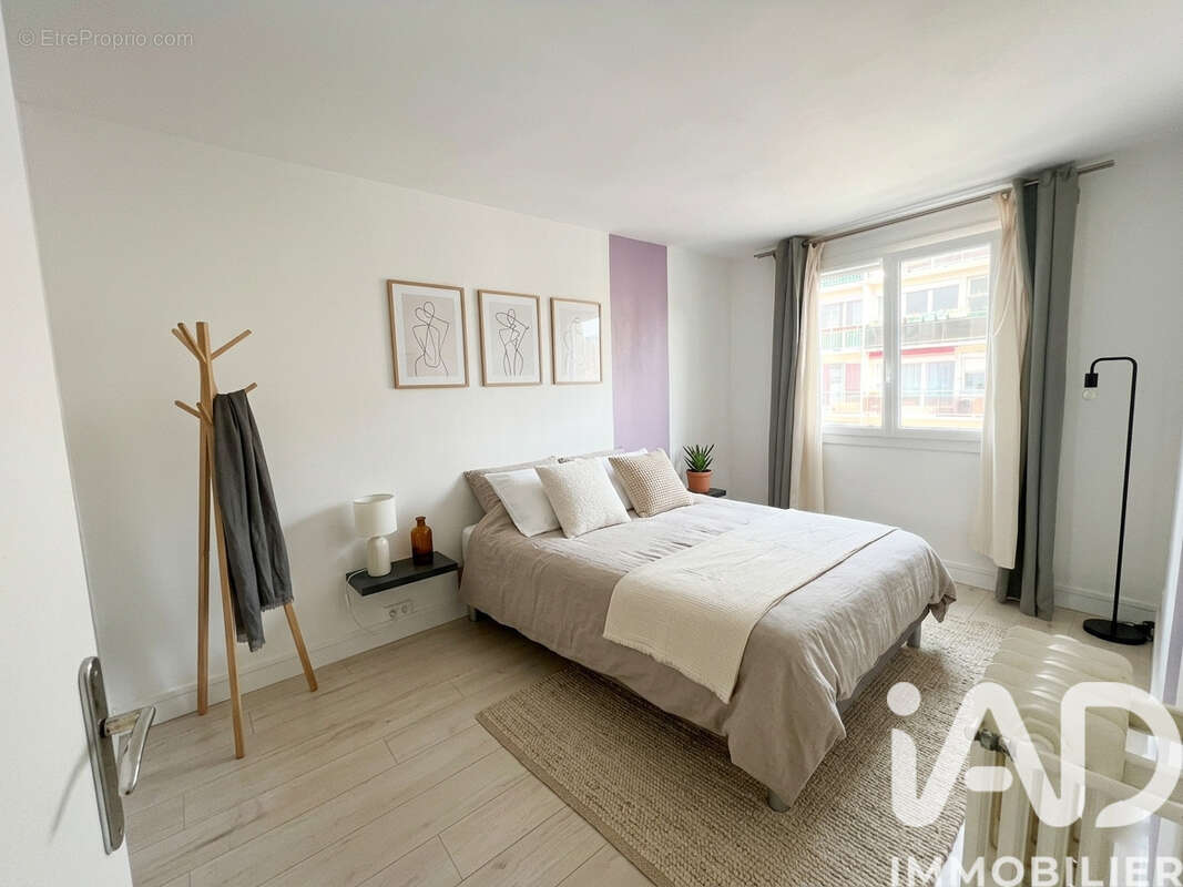 Photo 5 - Appartement à LIVRY-GARGAN