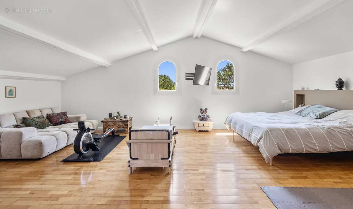Maison à MOUGINS