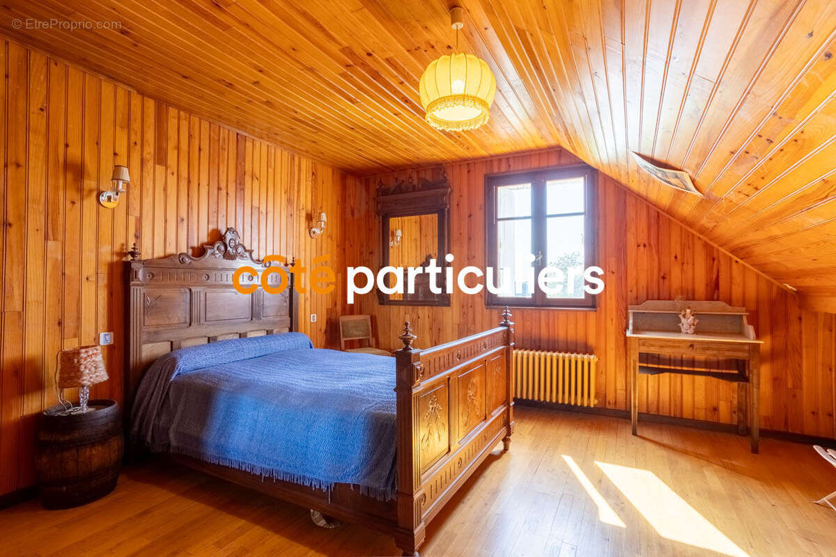 Maison à SALLES-LA-SOURCE