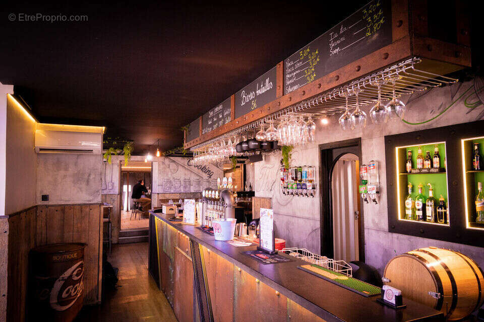 Commerce à LA RAVOIRE