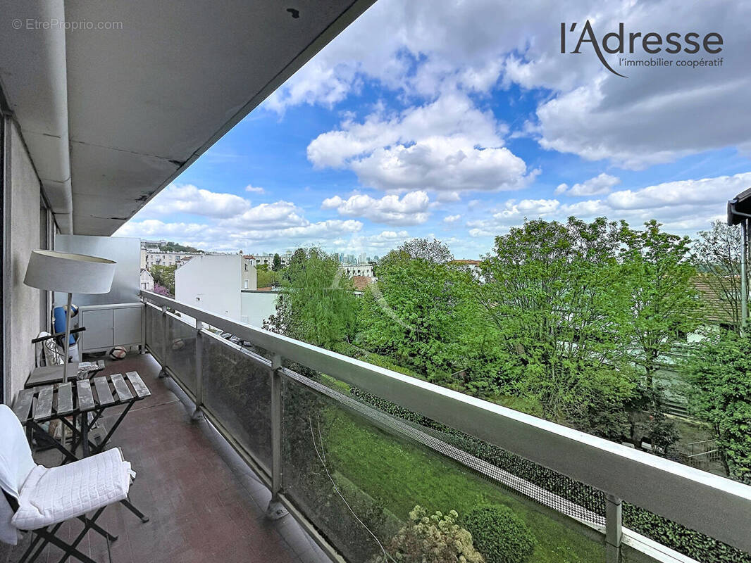 Appartement à SURESNES