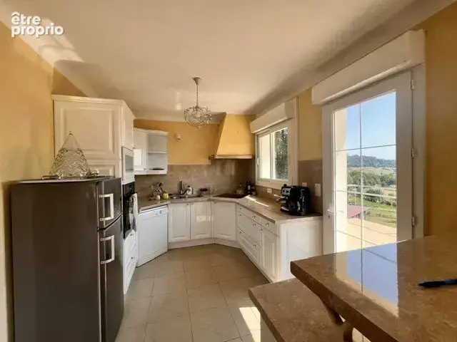 Maison 5 pièces 115 m² à vendre à Gan (64290) - photo 3