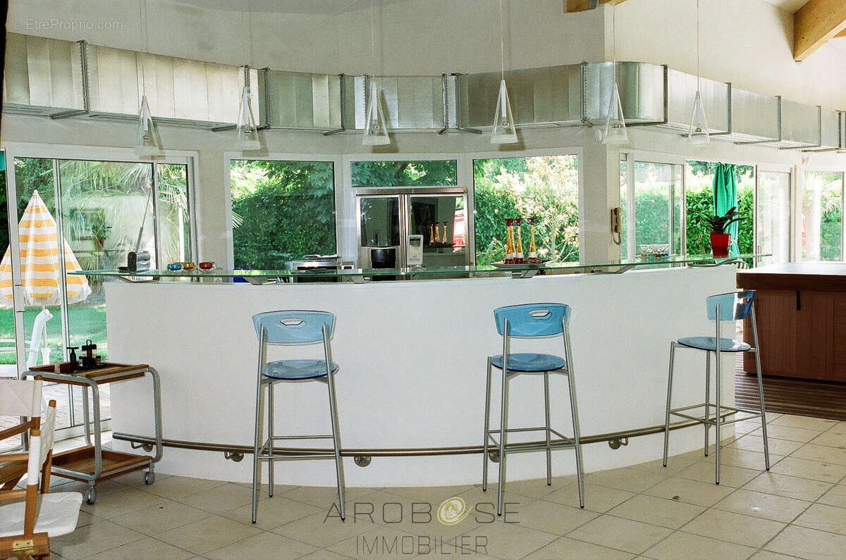 Maison à AIGUILLON