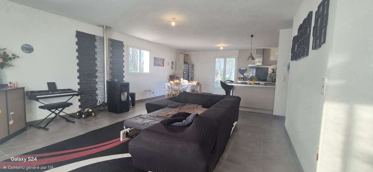 Maison à SAINT-MARTIN-LALANDE