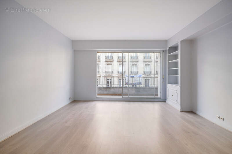 Appartement Paris 3 pièce(s) - photo 5