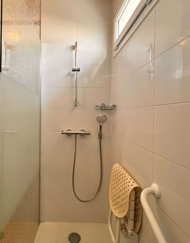 Maison à VILLEBERNIER