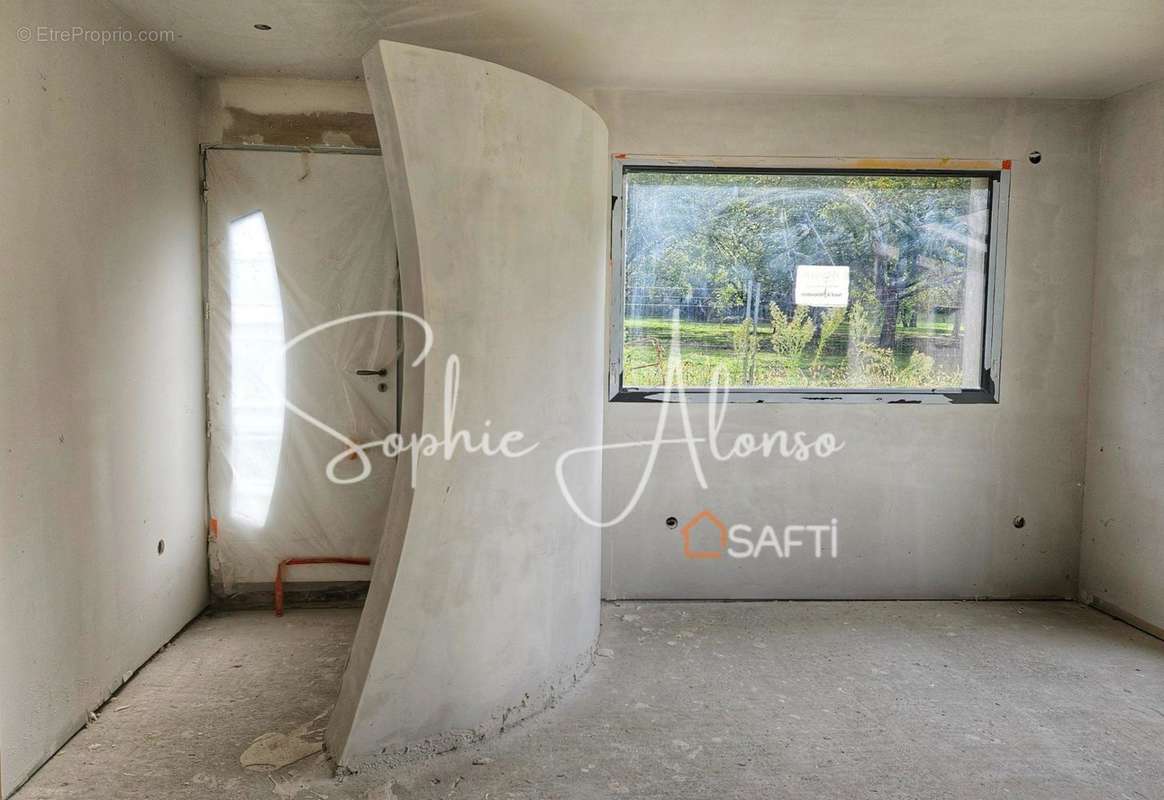 Photo 6 - Maison à SAINT-ROMANS