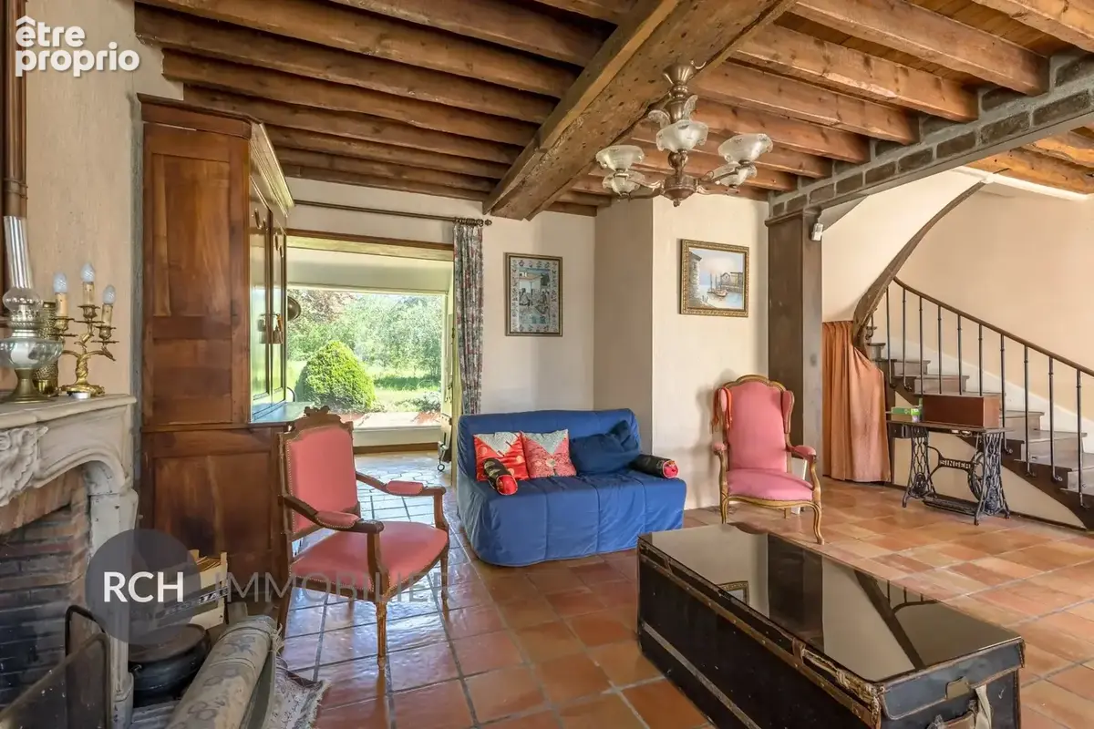 A proximité d'Orgerus - Maison bourgeoise en coeur de village - photo 6