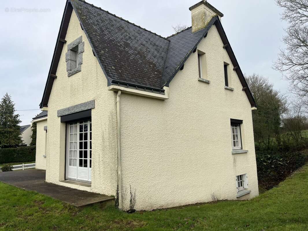 Maison à LOYAT