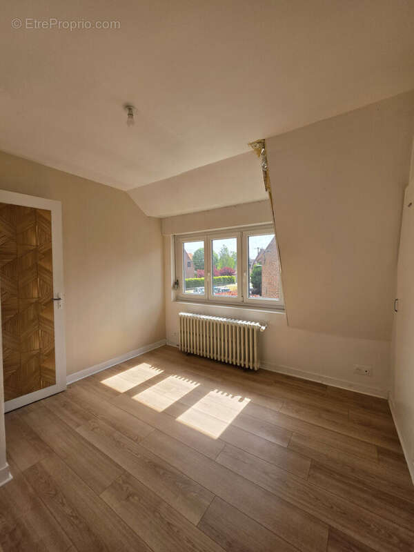 Maison 152 m² à Wallon-Cappel  - photo 8