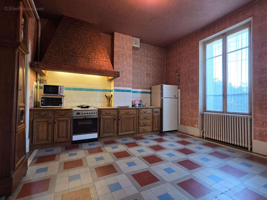 Maison à ROMANS-SUR-ISERE