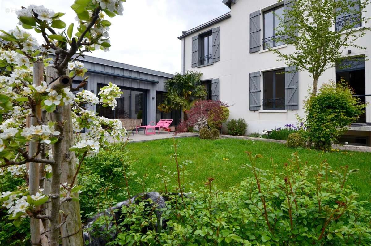 Maison à CROISSY-SUR-SEINE