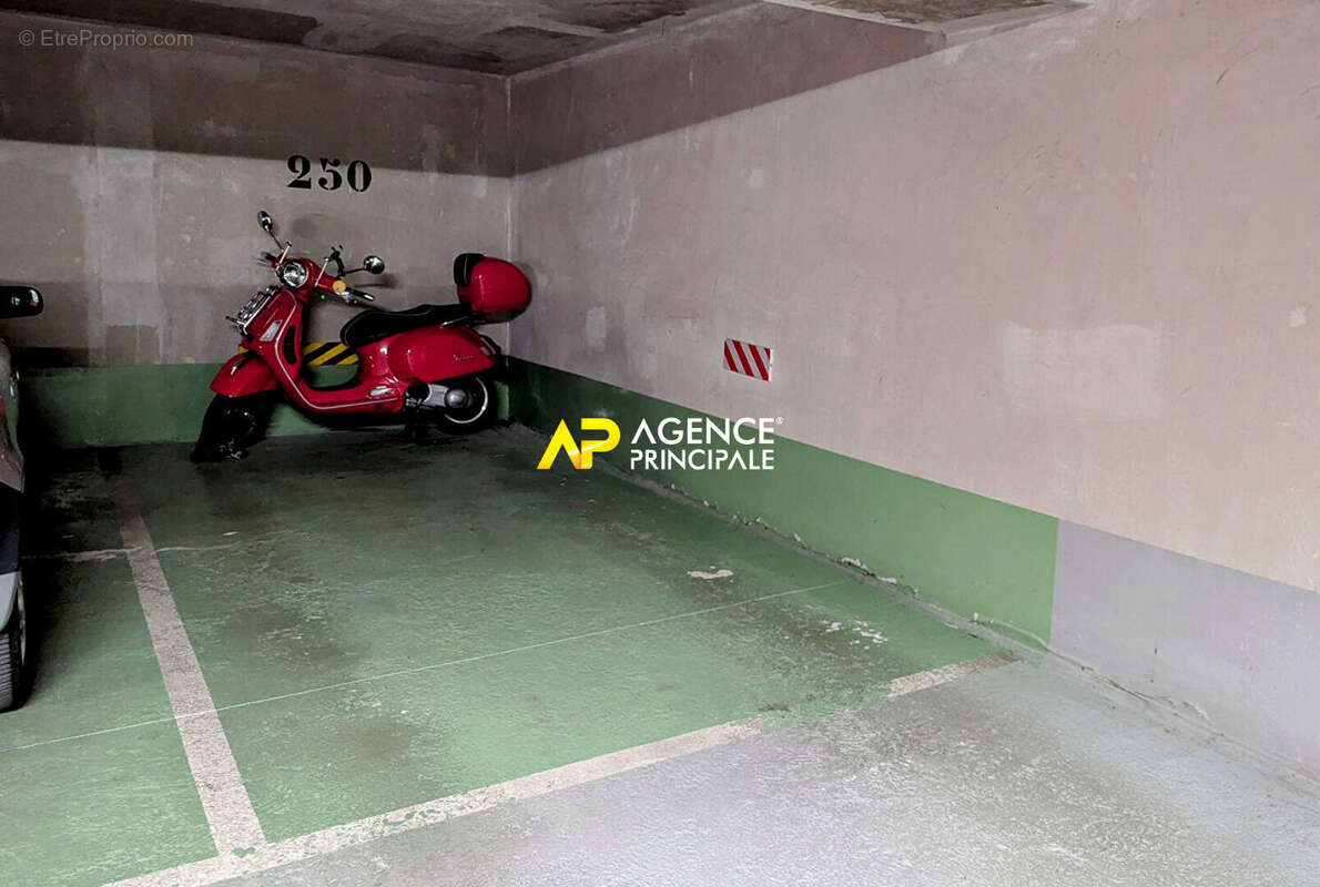 Appartement à SARTROUVILLE