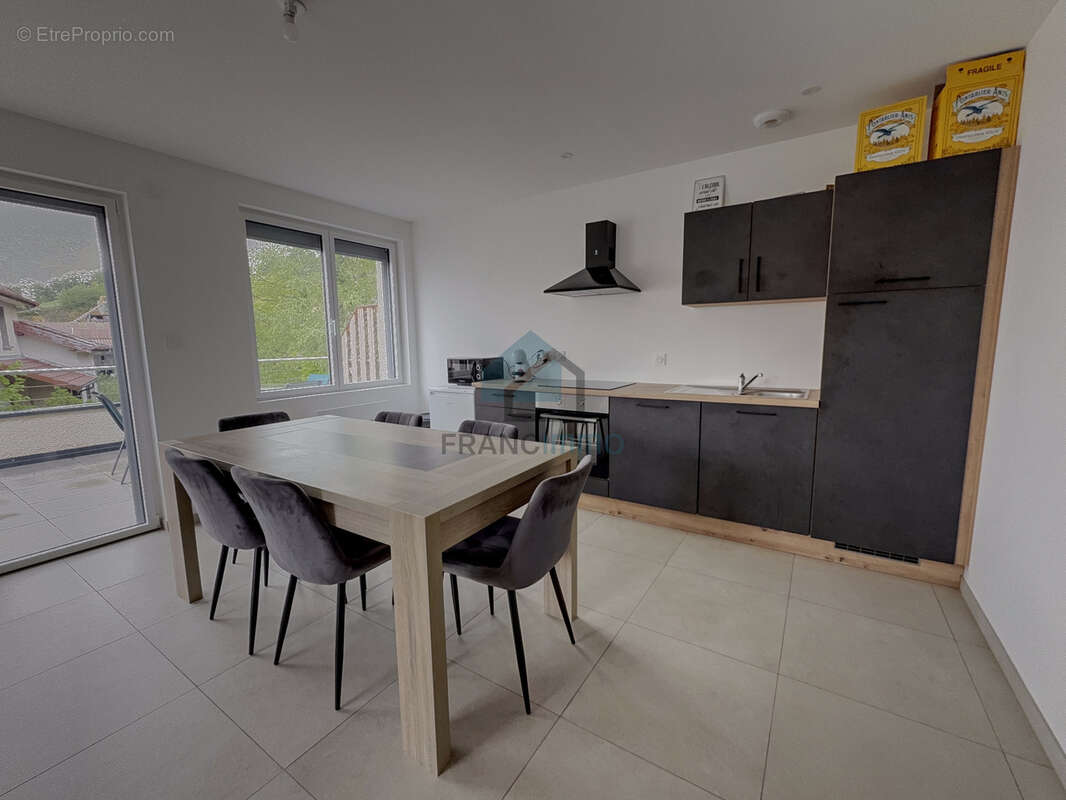 Appartement à DAMPRICHARD