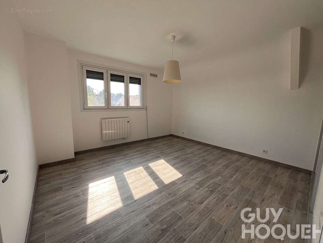 Maison  entièrement rénovée - photo 12