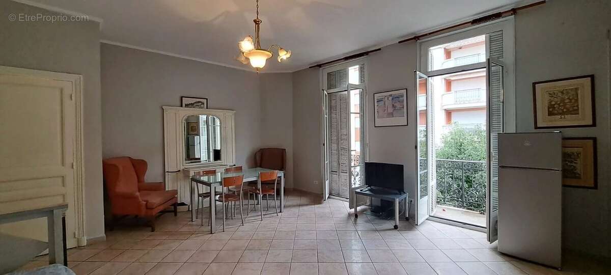 Appartement à MENTON