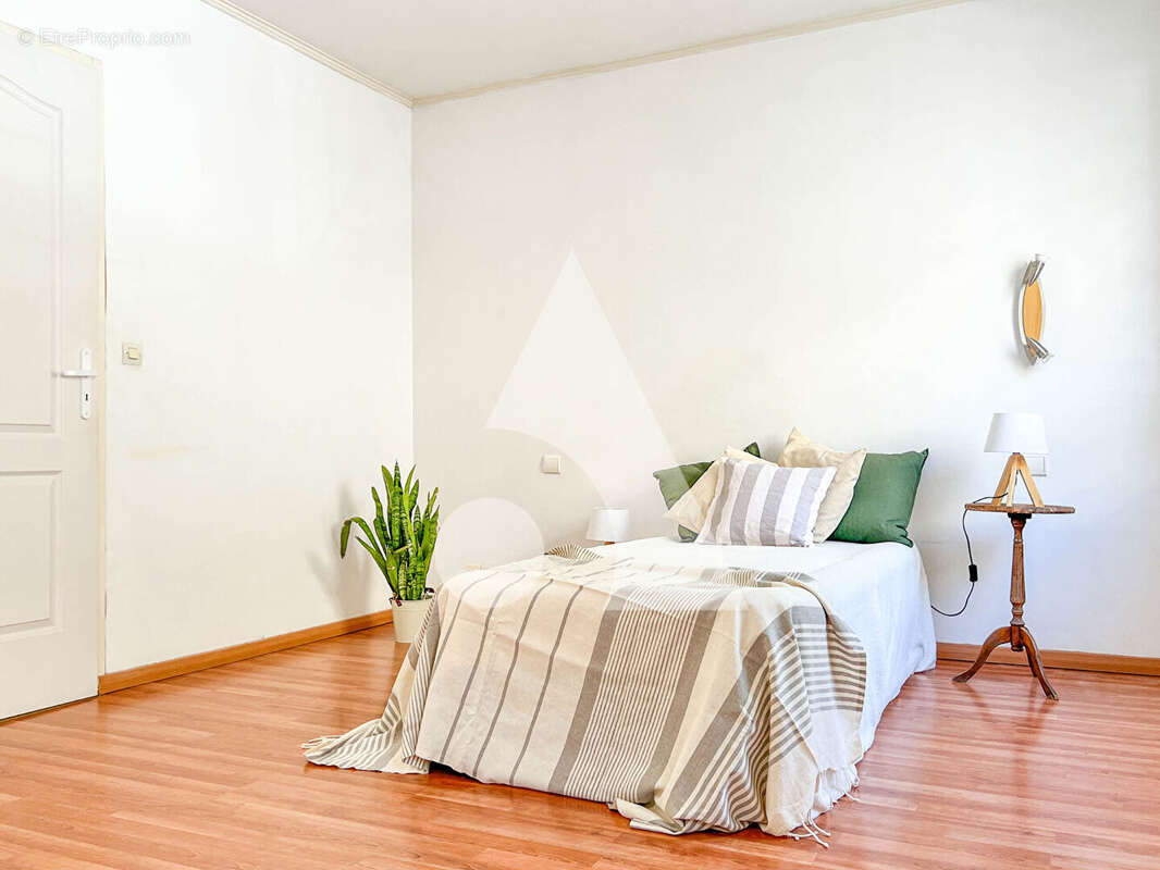 Appartement à SAINTES