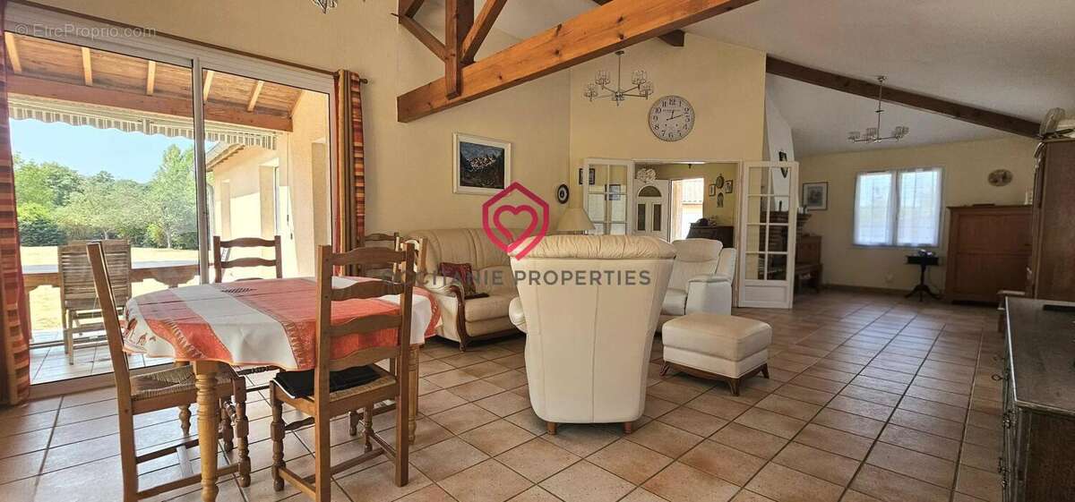 A saisir, maison de campagne de plain pied avec terrain - photo 9
