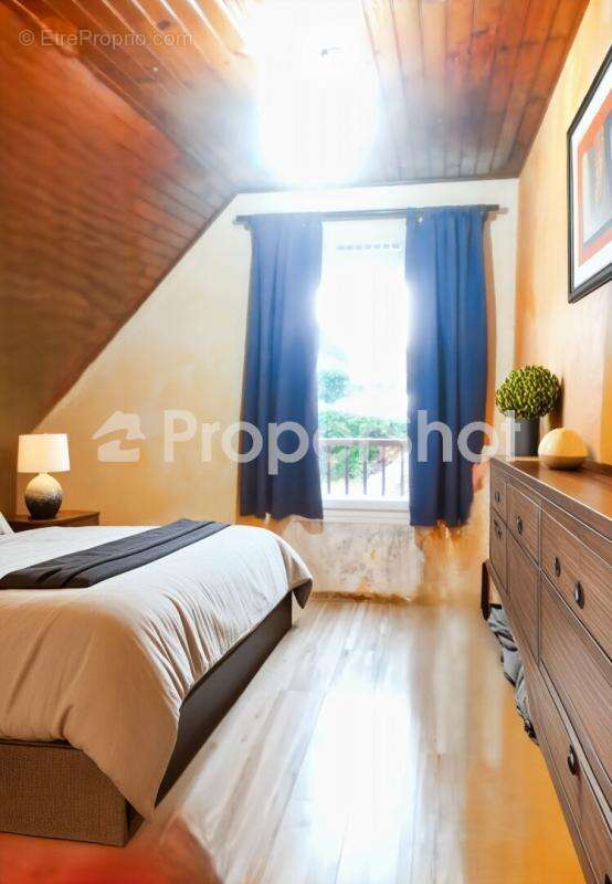 Maison à SAINT-MARTIN-LA-GARENNE