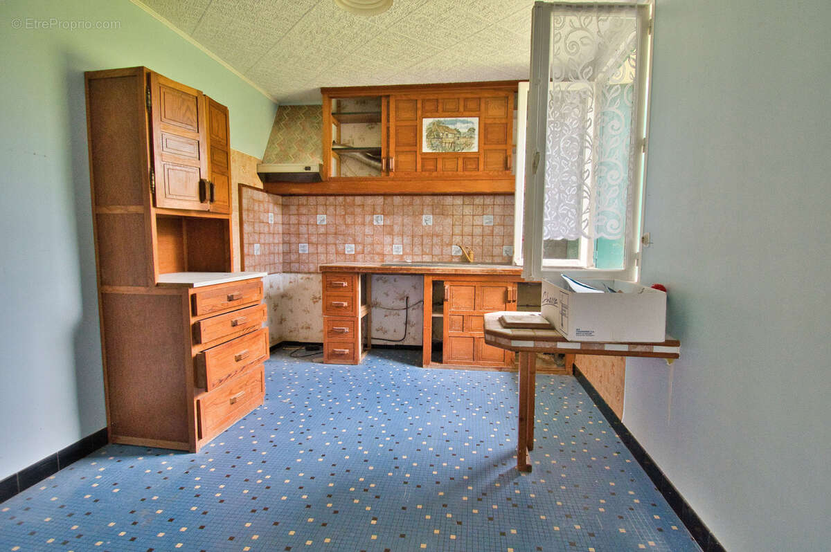 Maison à LES EGLISOTTES-ET-CHALAURES