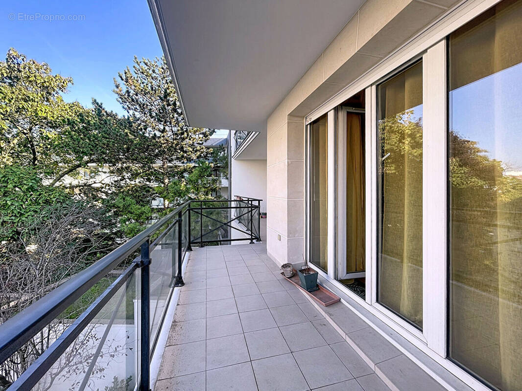 Appartement à CHATILLON