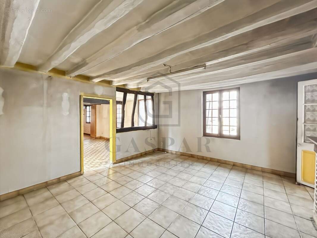 Maison à CONCHES-EN-OUCHE