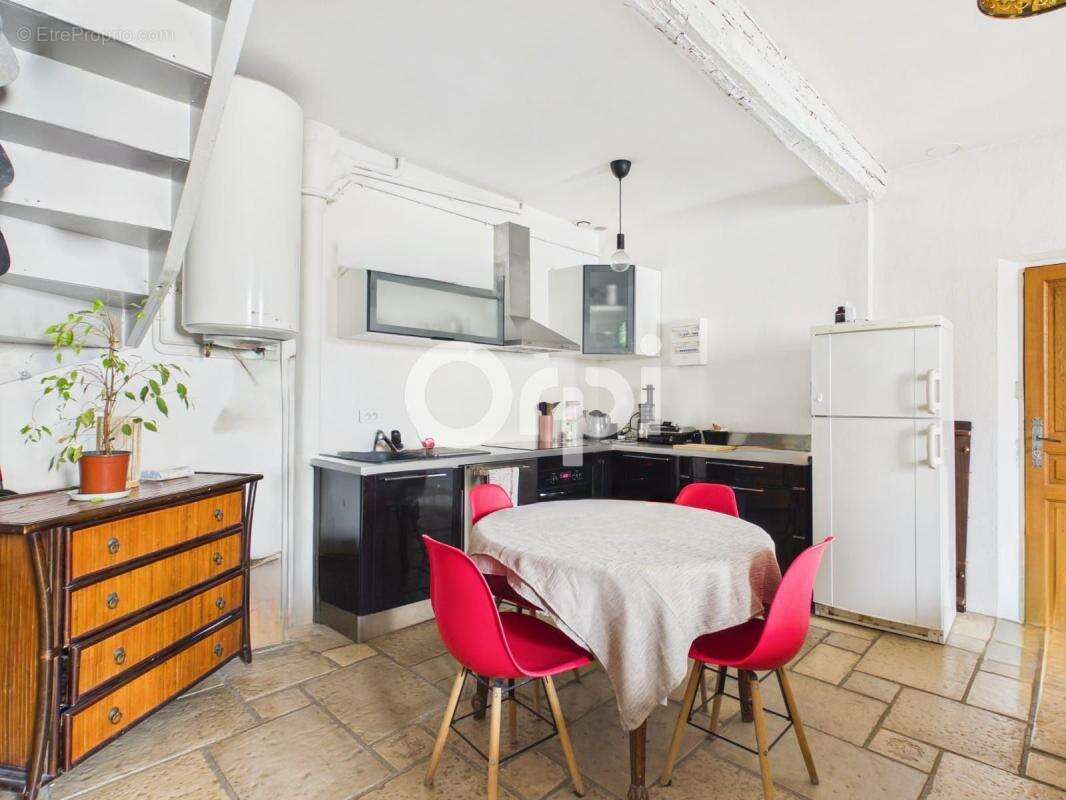 Appartement à SAINT-PAUL-EN-FORET