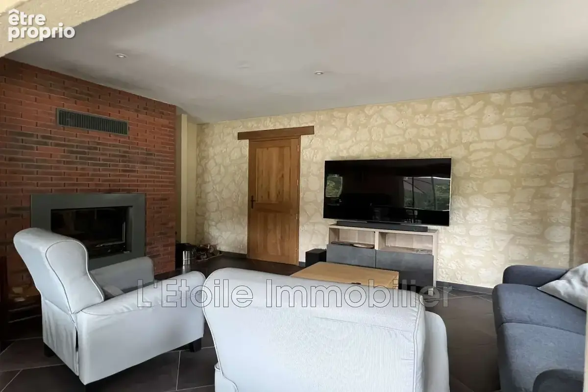 Maison 5 pièces 149 m² à vendre à La Poterie-Au-Perche (61190) - photo 9
