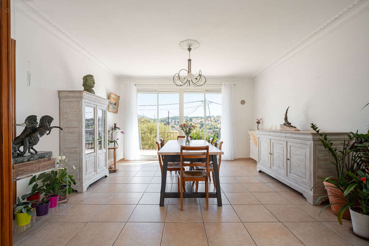 Maison à MARSEILLE-15E
