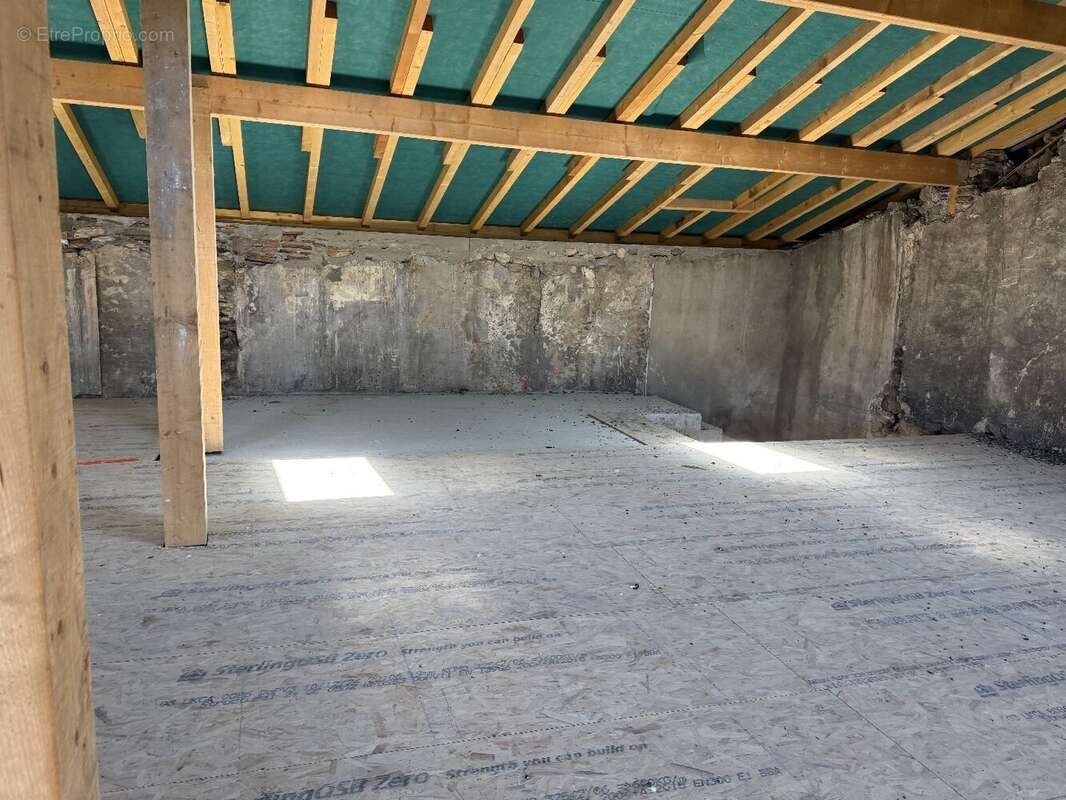 Appartement à LAGNIEU