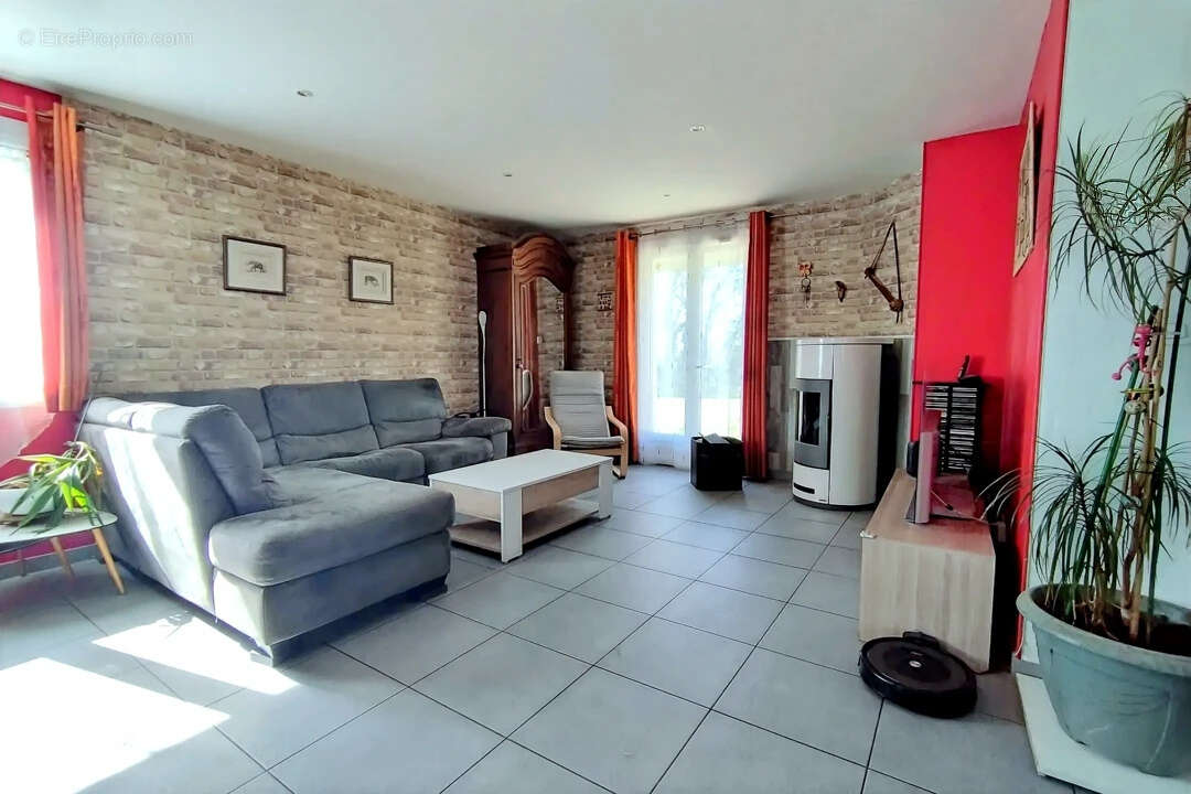 Maison à FALLERON