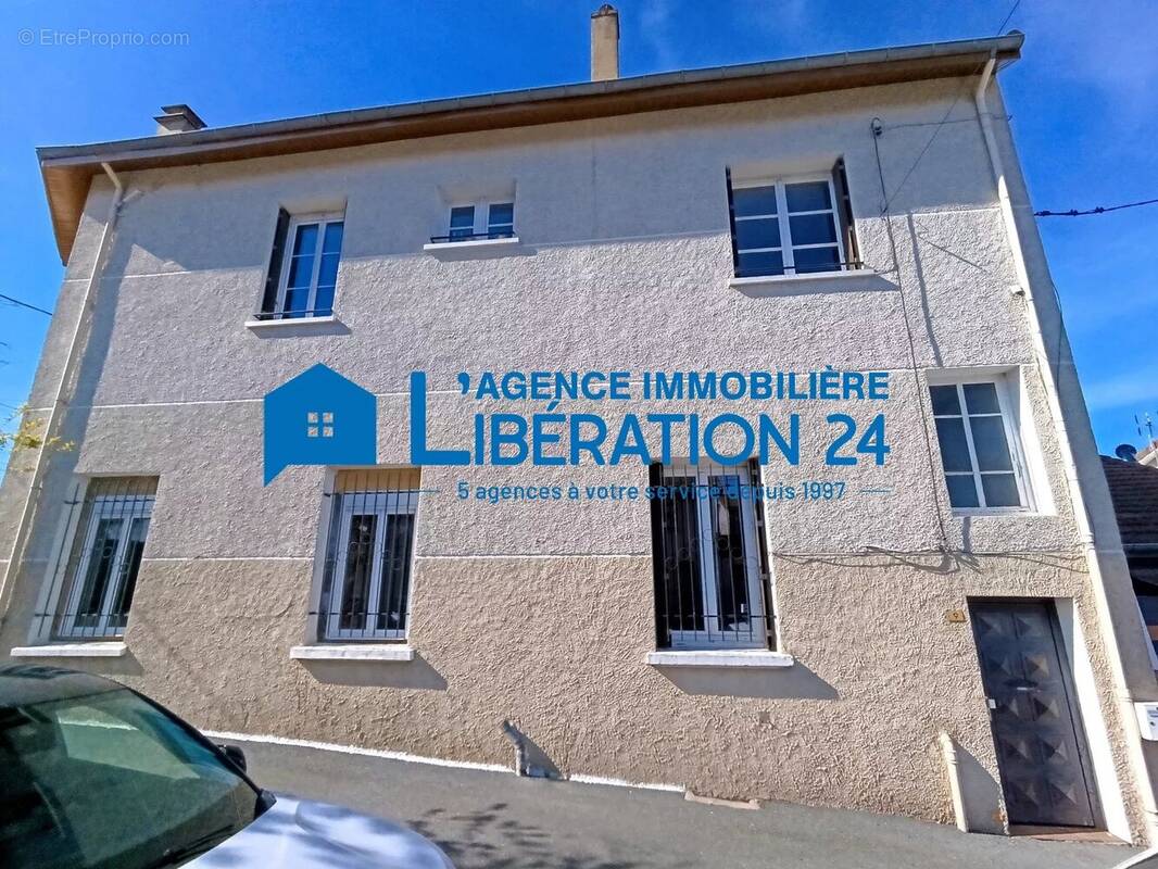 Appartement à SAINT-ETIENNE