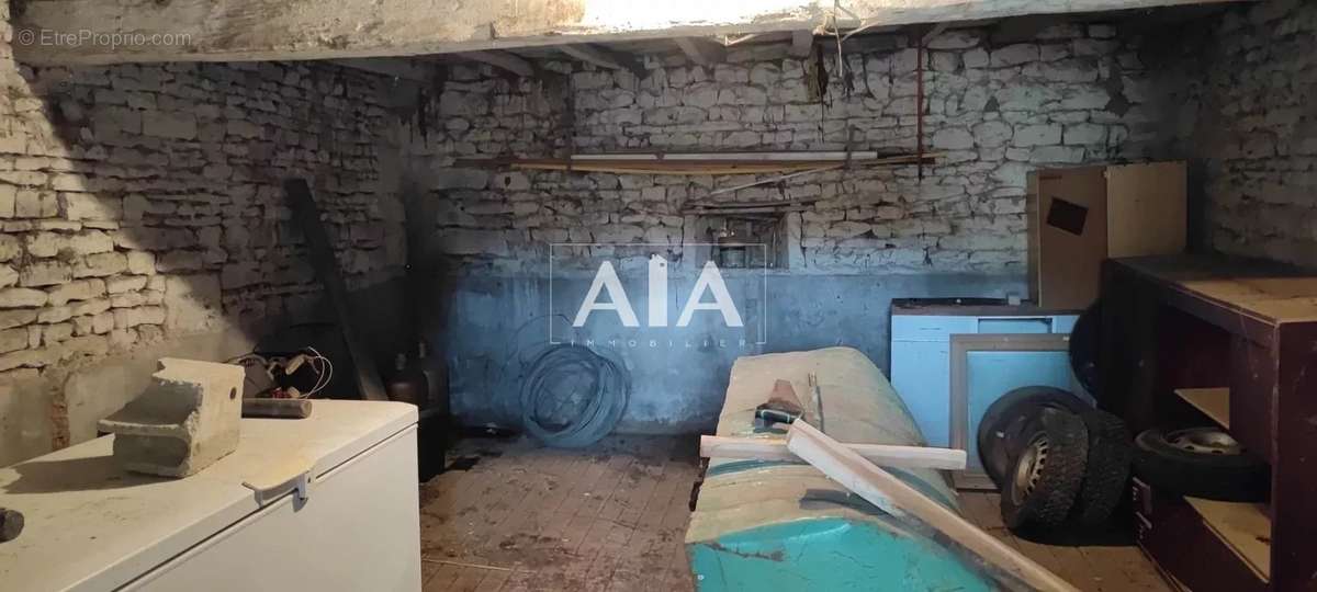 Maison à PAIZAY-NAUDOUIN-EMBOURIE