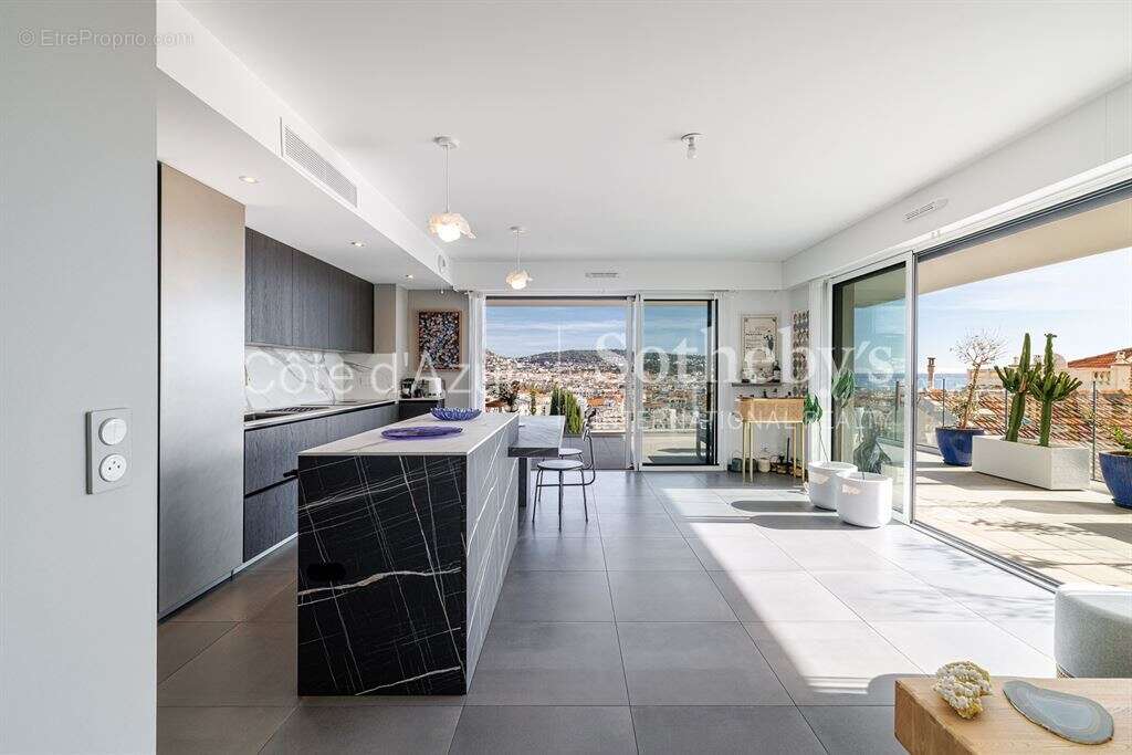 Appartement à NICE