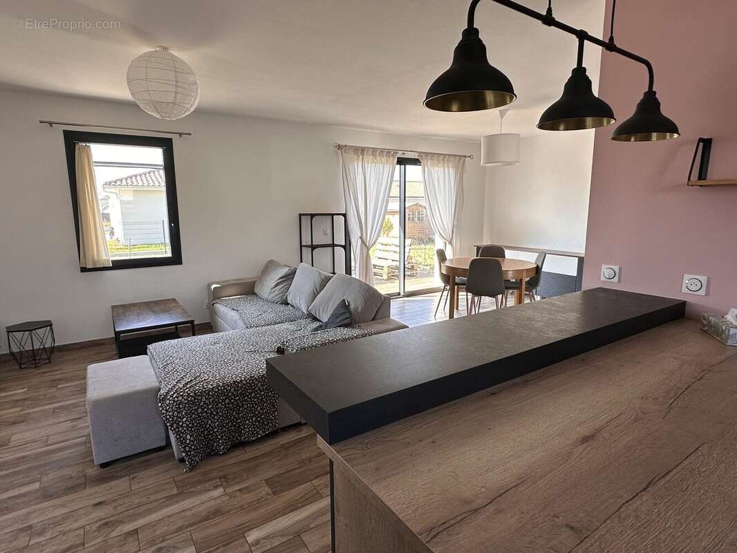 Maison à PONTONX-SUR-L'ADOUR