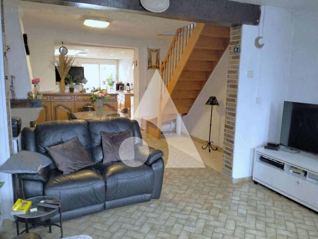 Maison à PETITE-FORET