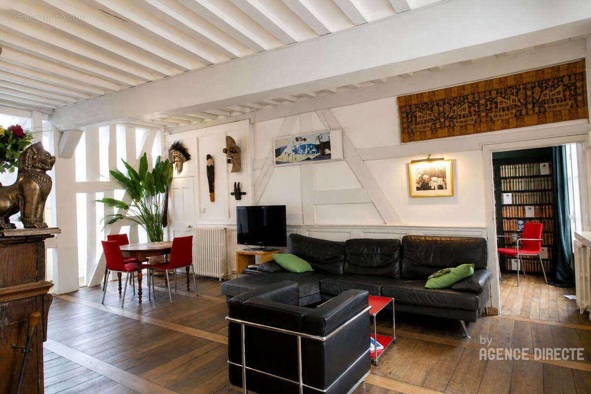 Appartement Rennes  Centre Historique -4 pièce(s) 84 m2 - photo 2
